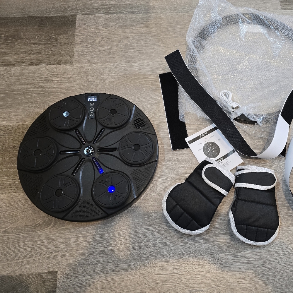 Smart Wall-mounted Wireless Boxing Machine